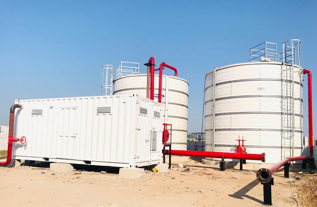 water storage tanks